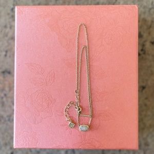 Kendra Scott Gold Necklace PERFECT CONDITION!